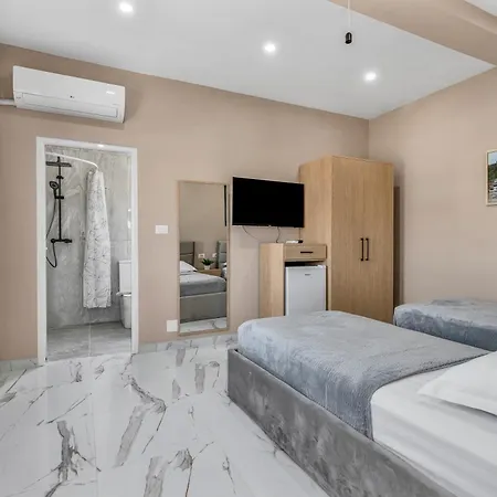 Fremi Apartment Berat